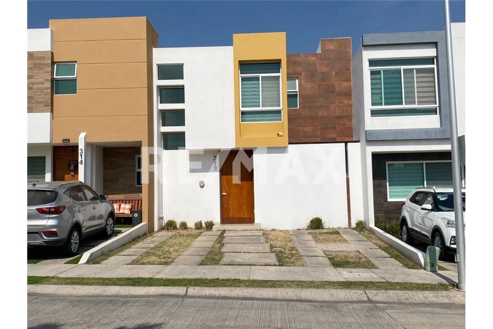 Residential - House - Tlajomulco De Zúñiga, Mexico - Mexico - 13 - 1001183067-10