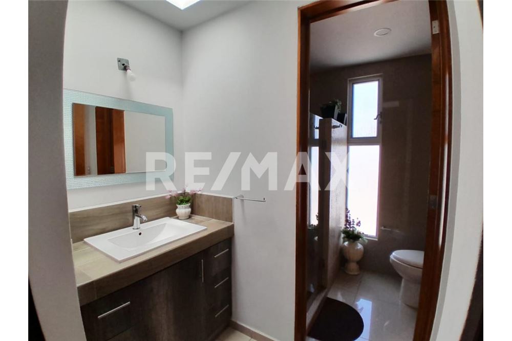 Prédio Habitacional - Casa - El Marques, México - Mexico - 29 - 1001065096-387