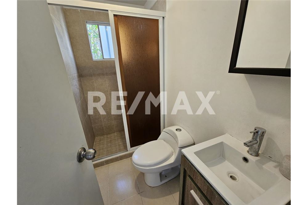 Residential - House - El Marques, Mexico - Mexico - 13 - 1001065017-80