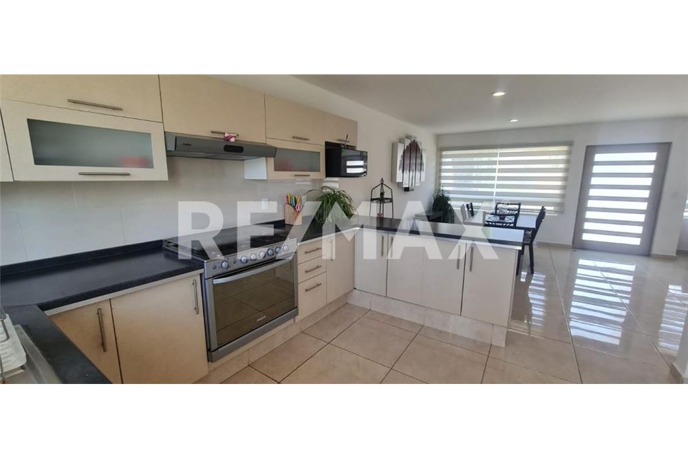 Residencial - Casa - Querétaro, México - Mexico - 2 - 1001065163-145