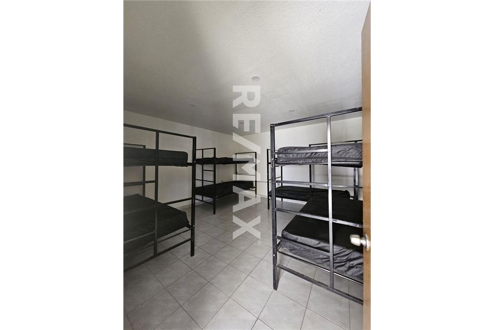 Residencial - Casa - Tijuana, México - Mexico - 9 - 1001150009-325