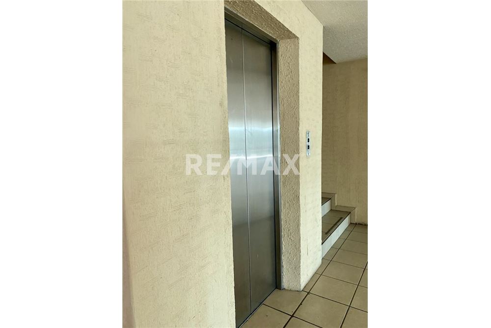 Commercial - Office Block - Toluca, Mexico - Mexico - 11 - 1001021005-19