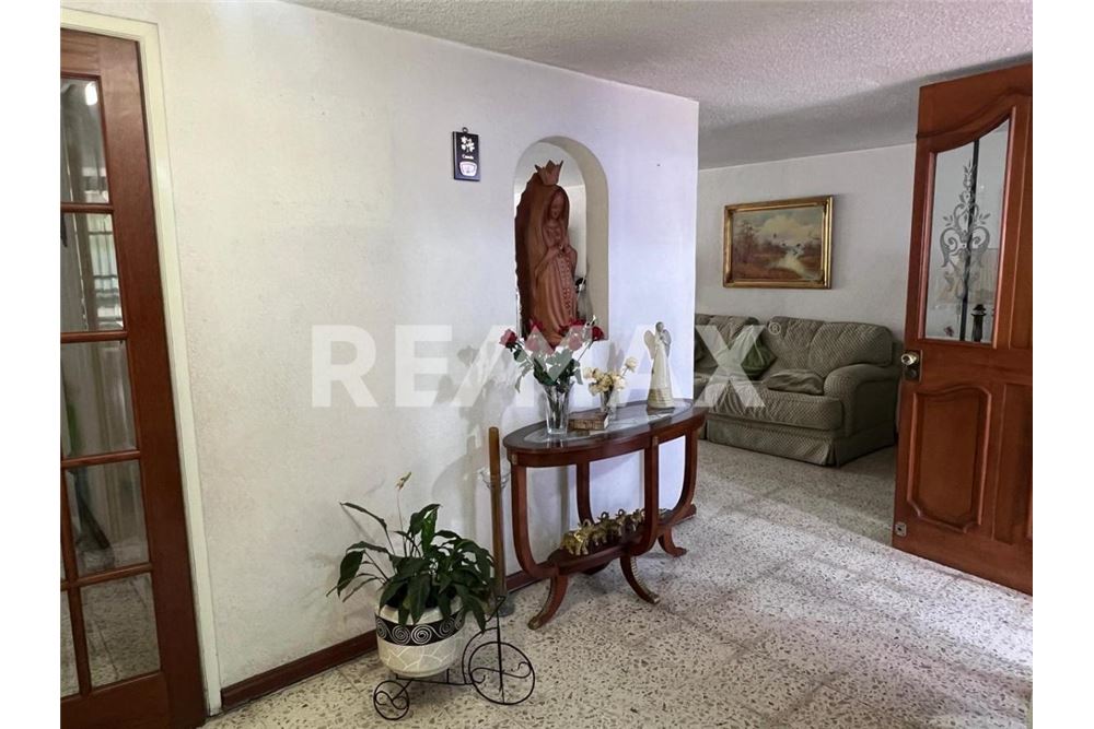 Residential - House - Naucalpan de Juárez, Mexico - Mexico - 4 - 1001028002-540