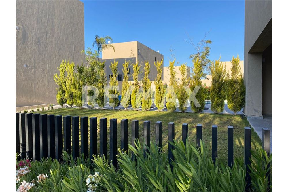 Prédio Habitacional - Casa - El Marques, México - Mexico - 19 - 1001065218-89