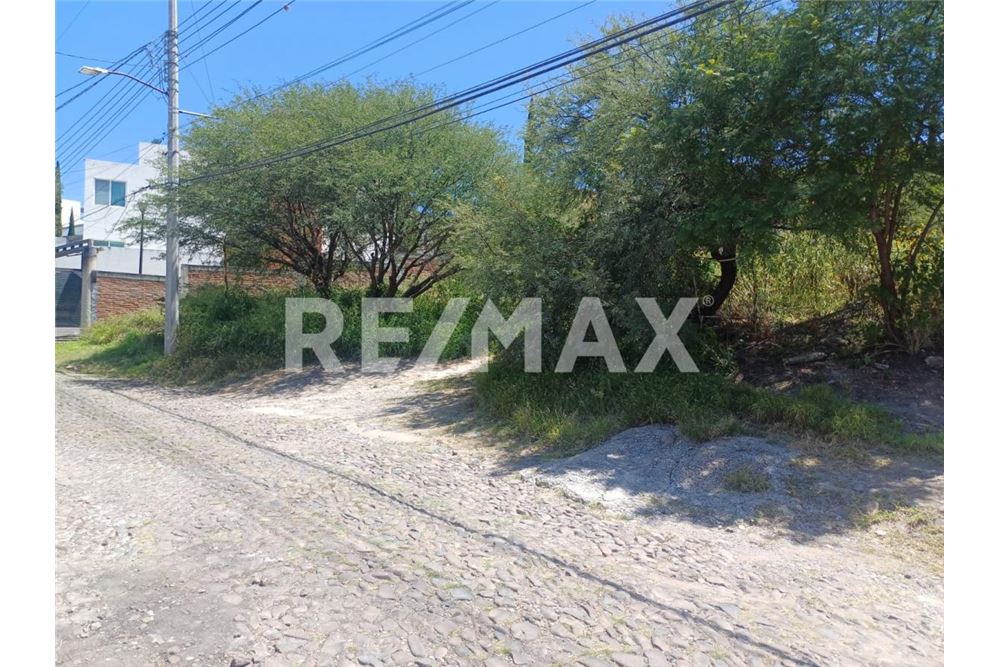 Residenziale - Parte di Terreno per Appezzamento - El Pueblito, Messico - Mexico - 1 - 1001108002-754