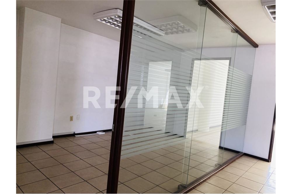 Commercial - Office Block - Toluca, Mexico - Mexico - 46 - 1001021005-19