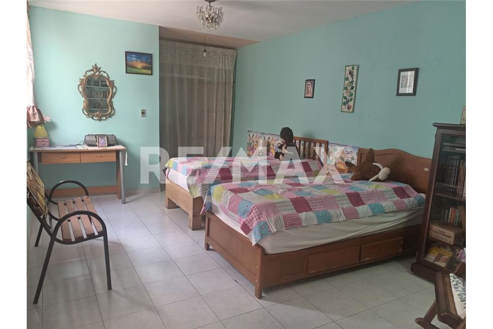 Prédio Habitacional - Casa - El Pueblito, México - Mexico - 15 - 1001065263-13