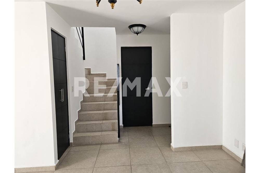 Residential - House - Querétaro, Mexico - Mexico - 6 - 1001065017-91