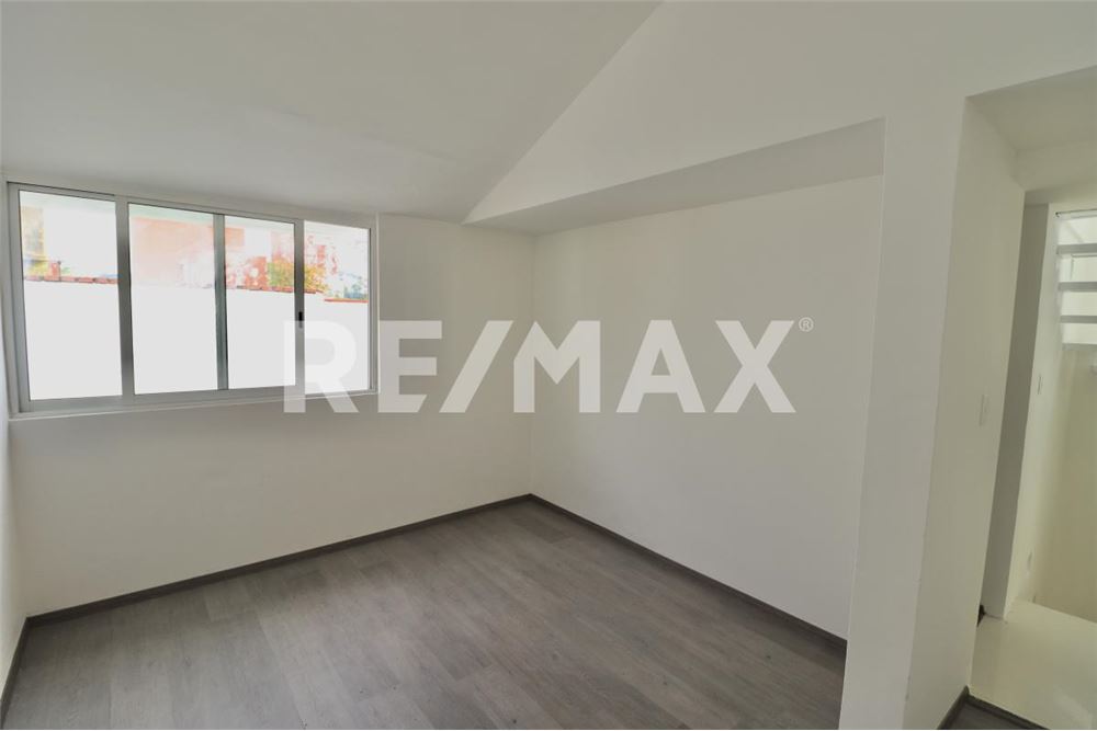 Residential - House - Naucalpan de Juárez, Mexico - Mexico - 12 - 1001028002-555