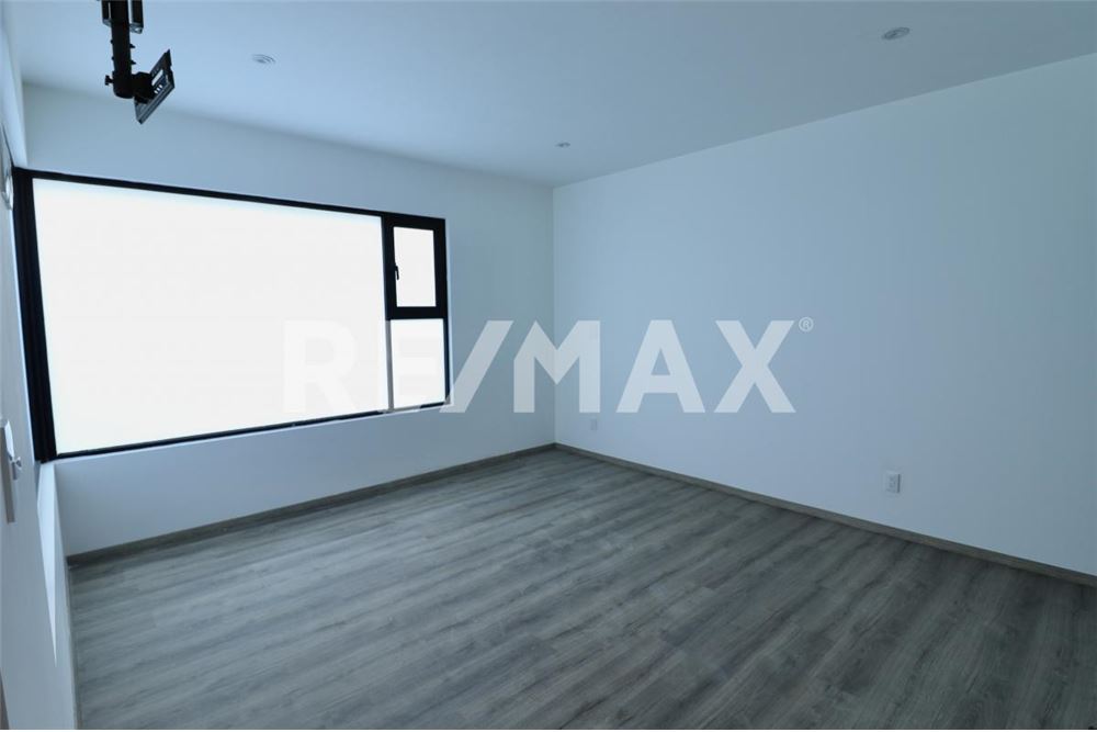 Residential - Condo/Apartment - Ciudad López Mateos, Mexico - Mexico - 11 - 1001028002-546