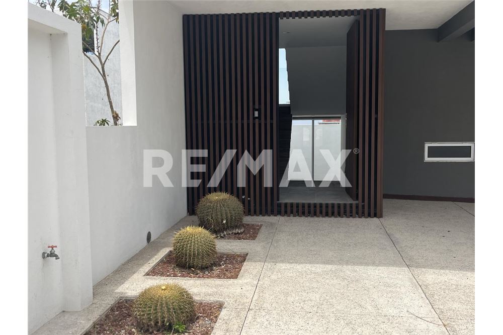 Prédio Habitacional - Casa - El Marques, México - Mexico - 2 - 1001065197-61