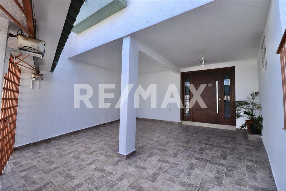 Residential - House - Naucalpan de Juárez, Mexico - Mexico - 2 - 1001028002-552