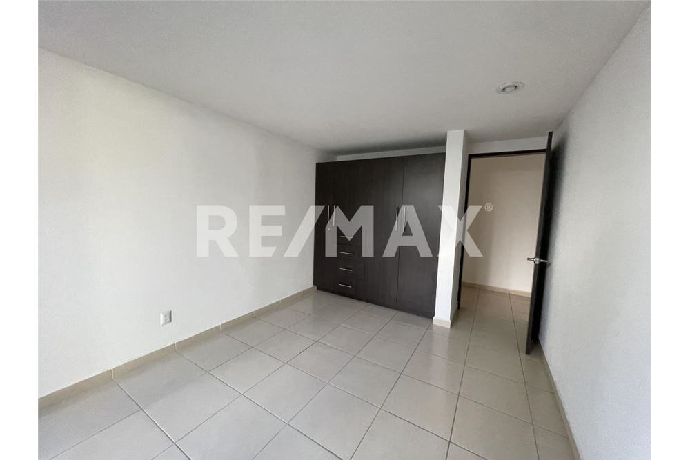 Residential - House - El Marques, Mexico - Mexico - 8 - 1001065106-92