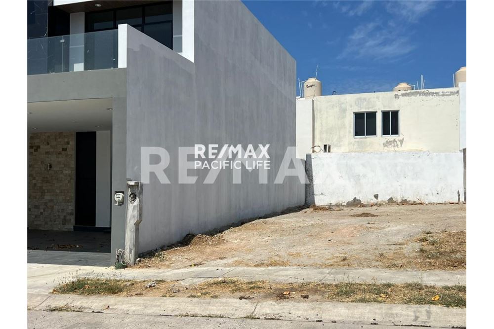 Residencial - Parcela de tierra para inversión - Mazatlán, México - Mexico - 6 - 1001145024-14