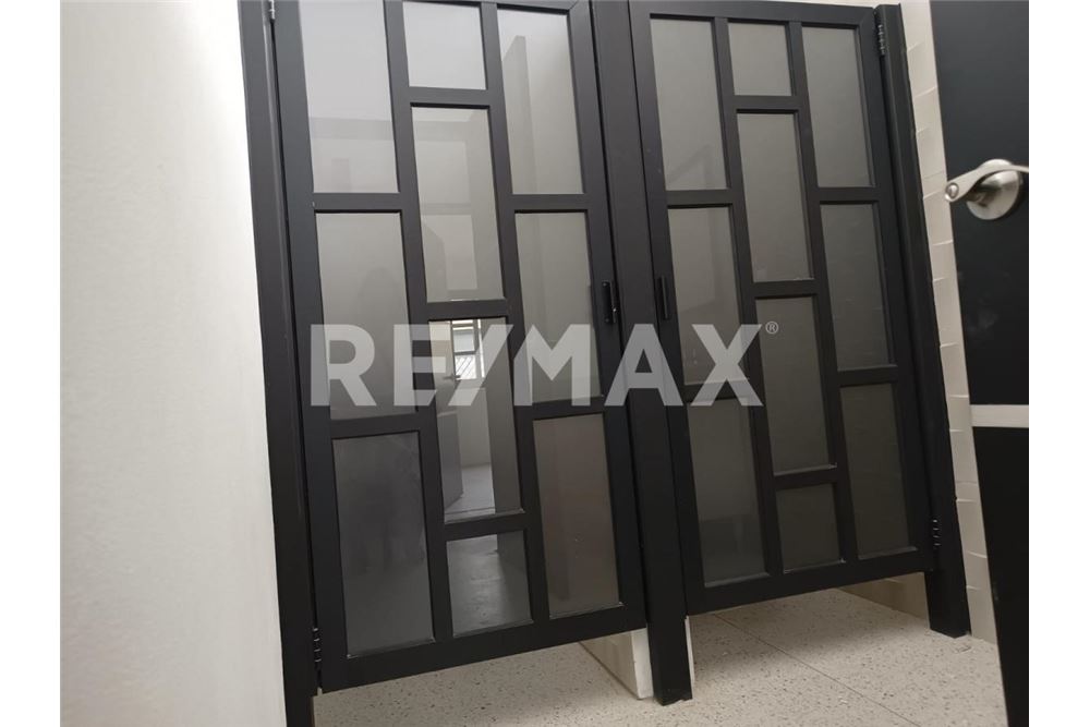 Commercial - Office - Tlalnepantla de Baz, Mexico - Mexico - 19 - 1001028028-146