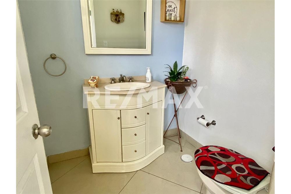 Residential - House - Naucalpan de Juárez, Mexico - Mexico - 13 - 1001028002-551