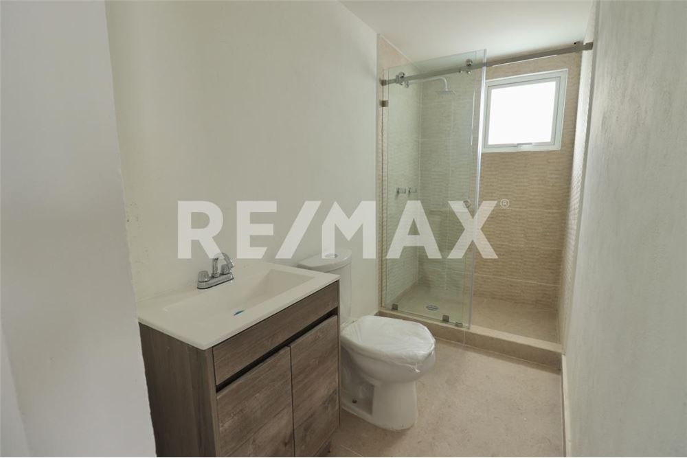 Residential - House - Naucalpan de Juárez, Mexico - Mexico - 17 - 1001028002-555