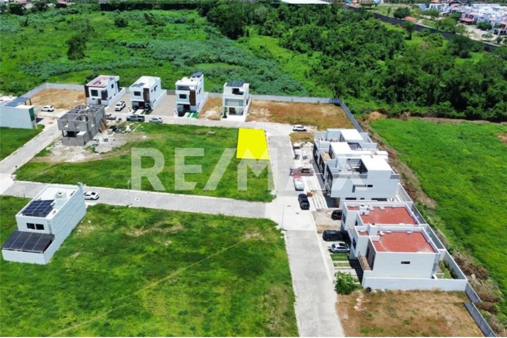 Residential - Plot of Land for Investment - Bahía De Banderas, Mexico - Mexico - 3 - 1001121049-5