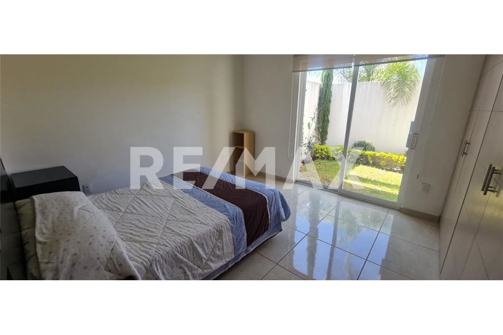 Residencial - Casa - Querétaro, México - Mexico - 10 - 1001065163-145