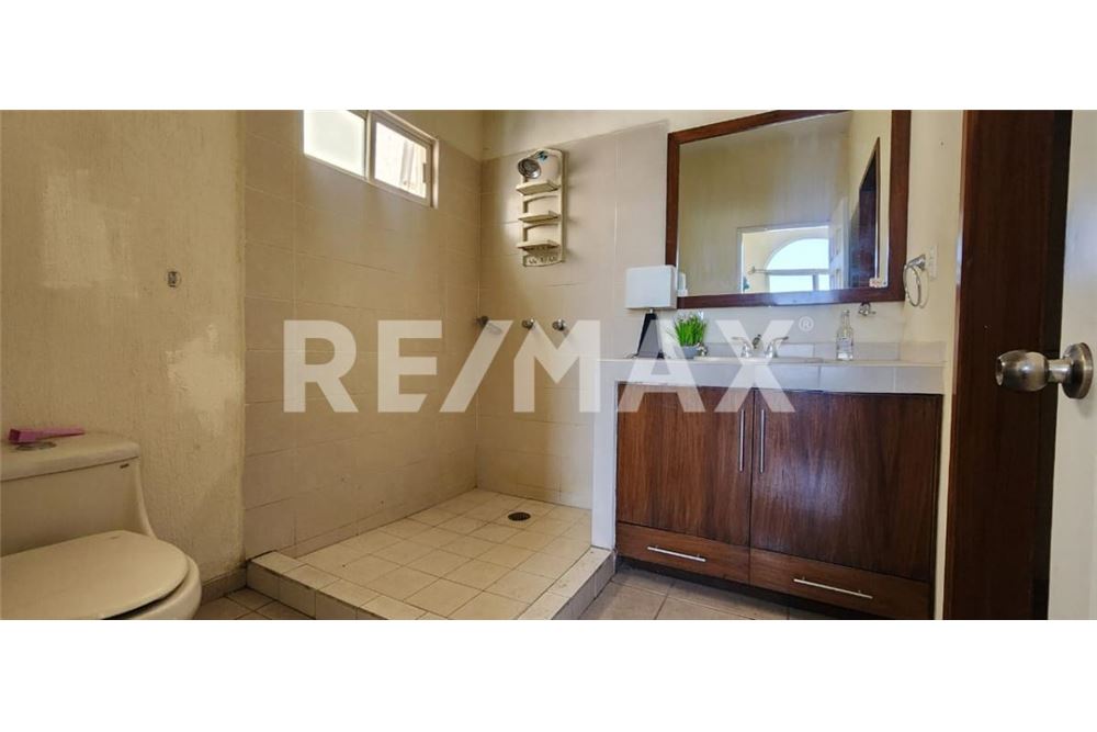 Residential - Condo/Apartment - Tlajomulco De Zúñiga, Mexico - Mexico - 18 - 1001183022-56