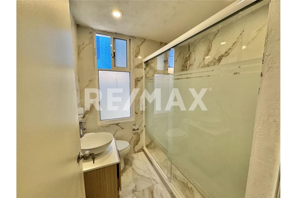 Residential - Condo/Apartment - Ciudad de México, Mexico - Mexico - 13 - 1001028024-230