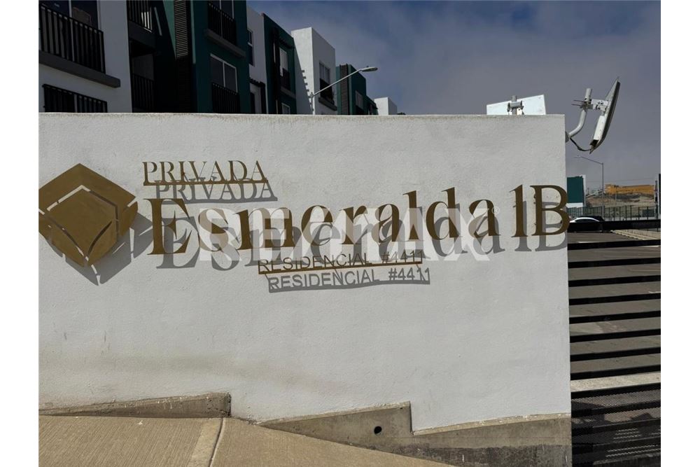 Residential - Apartment with roof - Tijuana, Mexico - Mexico - 18 - 1001006228-36