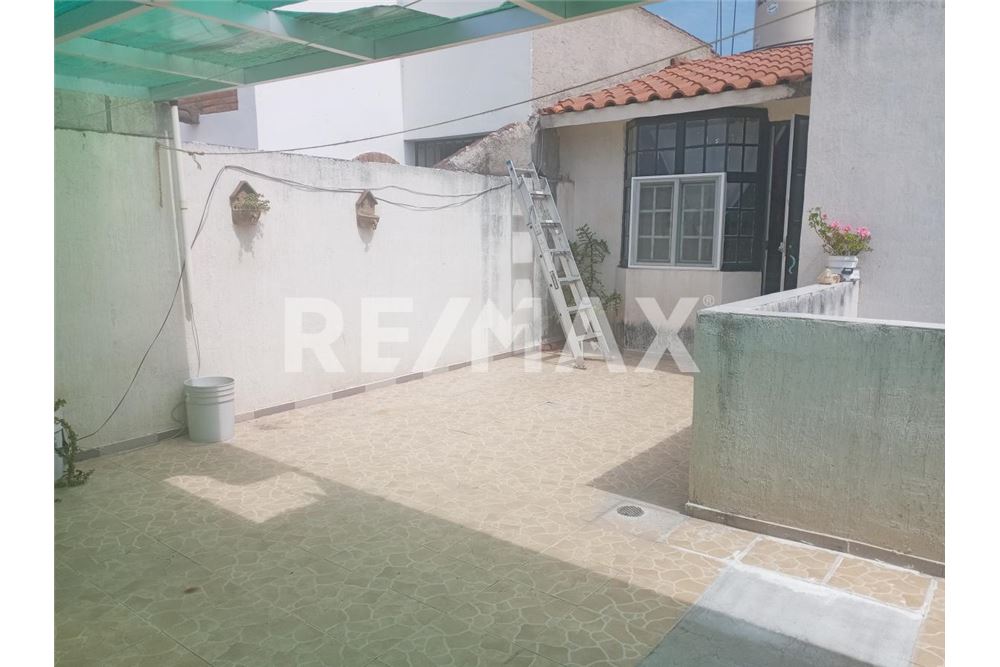 Prédio Habitacional - Casa - El Pueblito, México - Mexico - 24 - 1001065263-13