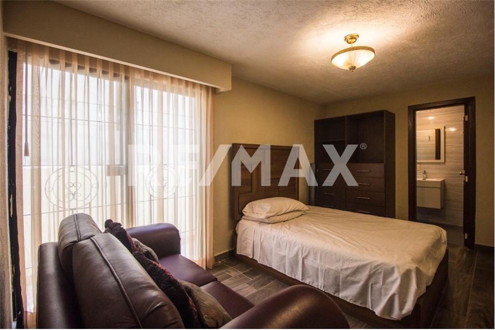 באזור מגורים - בית פרטי - Tlajomulco De Zúñiga, מקסיקו - Mexico - 32 - 1001002017-138