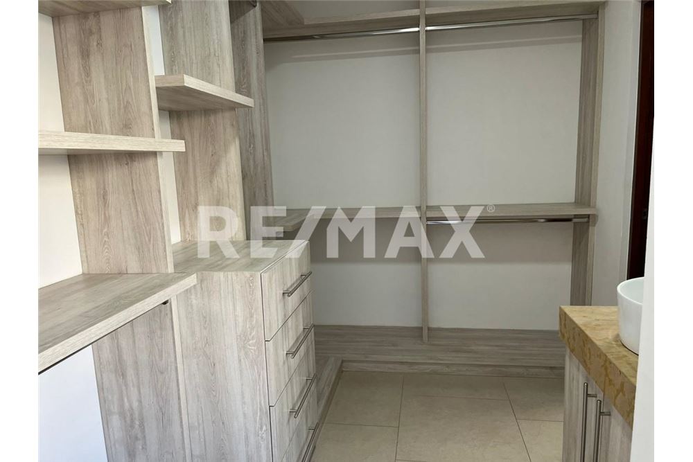 Residential - House - El Marques, Mexico - Mexico - 16 - 1001065218-90