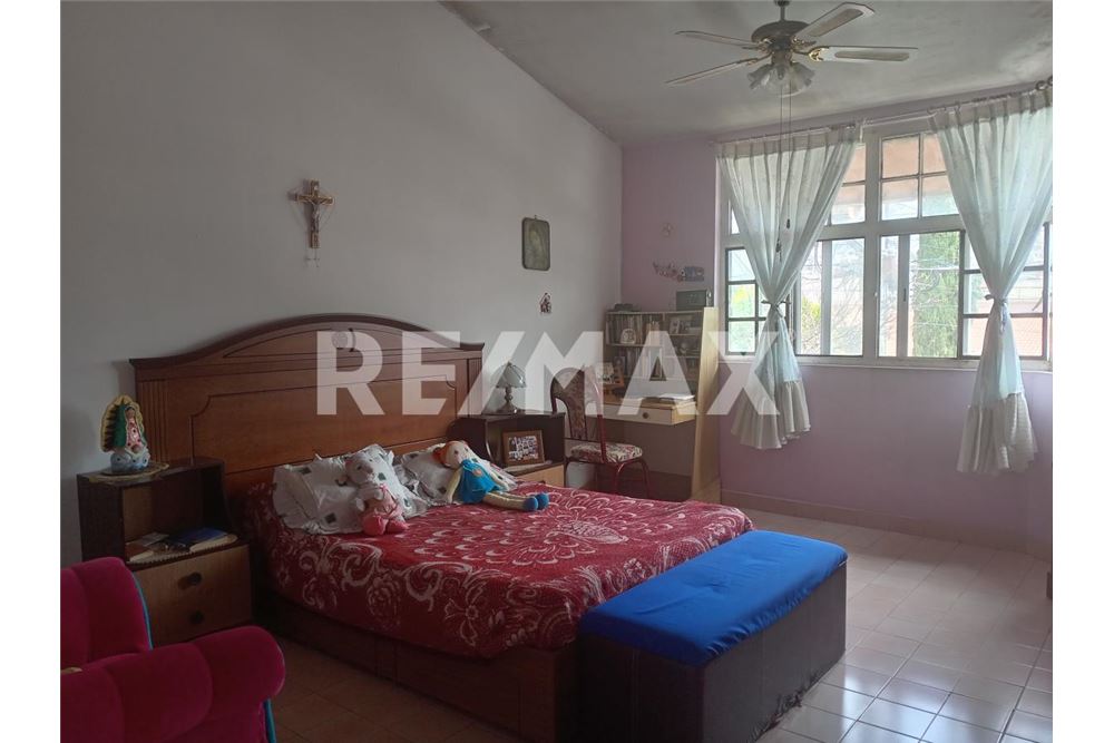 Prédio Habitacional - Casa - El Pueblito, México - Mexico - 20 - 1001065263-13