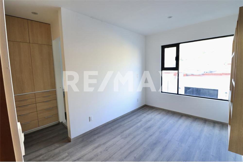 Residential - Condo/Apartment - Ciudad López Mateos, Mexico - Mexico - 13 - 1001028002-546