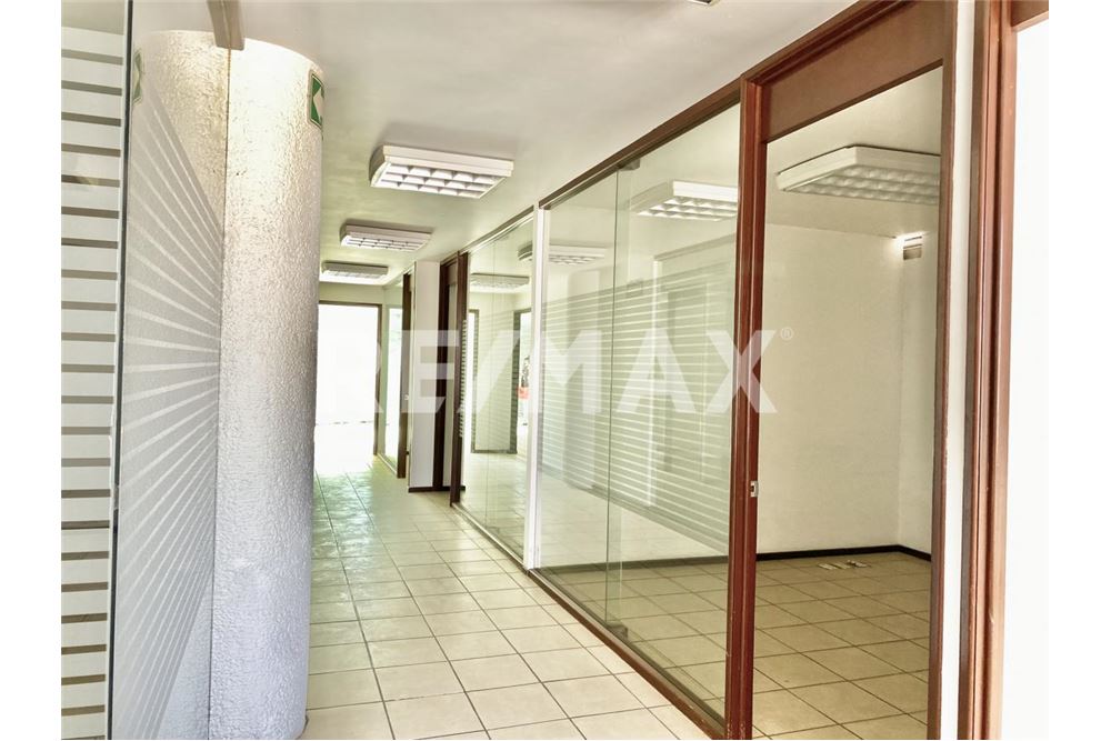 Commercial - Office Block - Toluca, Mexico - Mexico - 37 - 1001021005-19