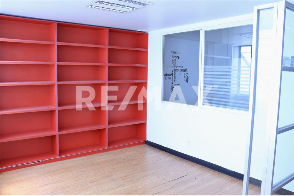 Commercial - Commercial/Retail - Huixquilucan, Mexico - Mexico - 12 - 1001028002-553