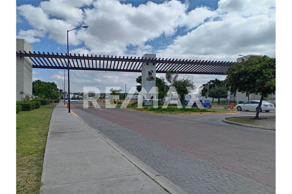 Residential - Apartment with roof - Querétaro, Mexico - Mexico - 21 - 1001065263-14