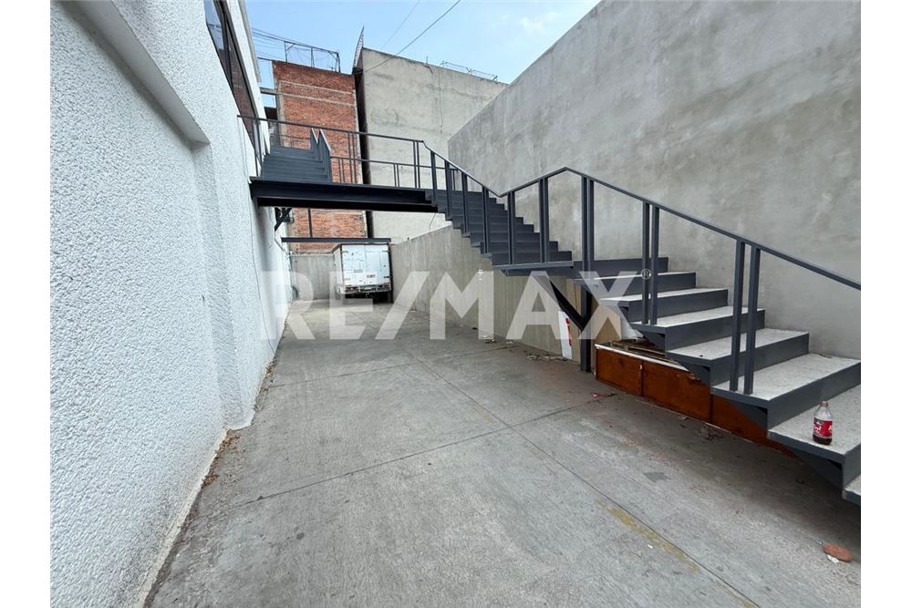 Comercial - Lojas - Ciudad de México, México - Mexico - 3 - 1001180018-476