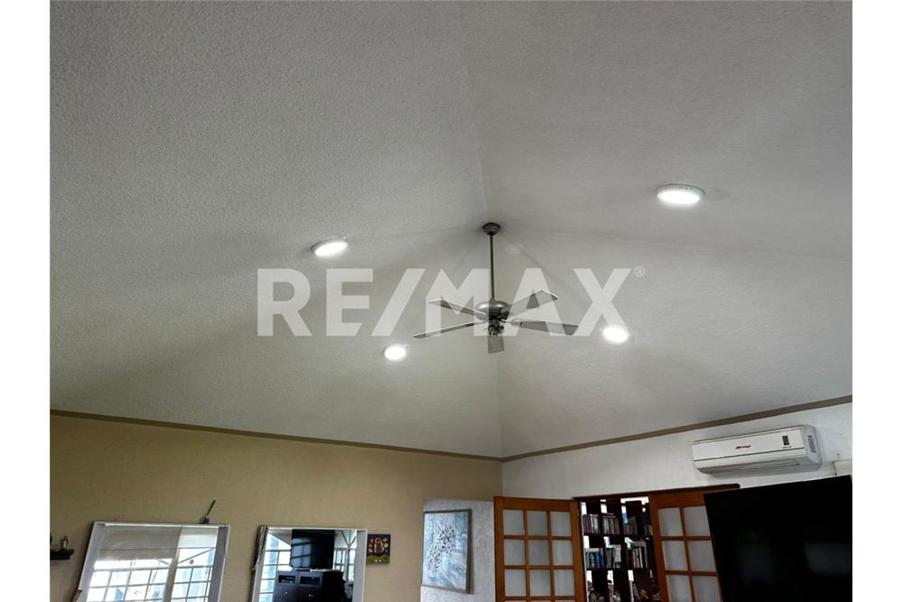 Residential - House - El Pueblito, Mexico - Mexico - 11 - 1001065272-14