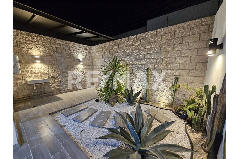 Residential - House - El Marques, Mexico - Mexico - 15 - 1001065017-86