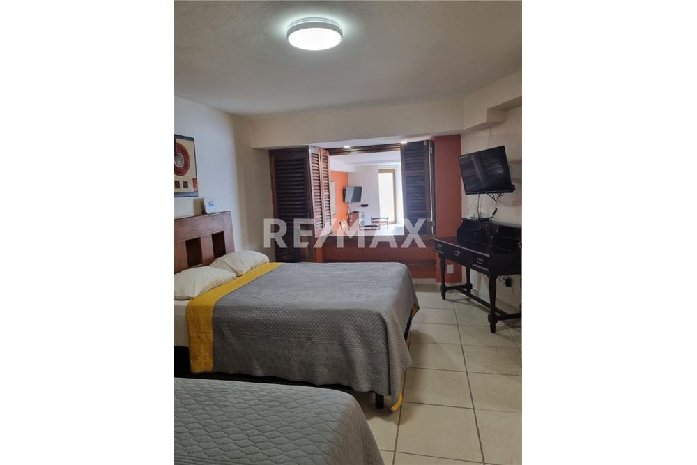 Residential - Apartment with roof - Puerto Vallarta, Mexico - Mexico - 8 - 1001121012-23