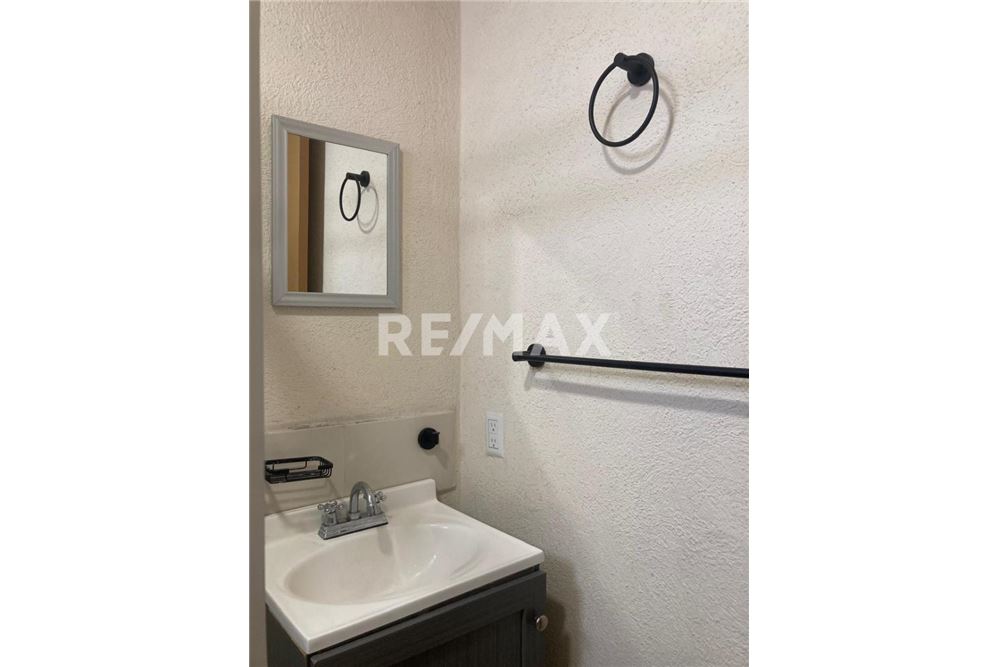 Residential - Apartment with roof - Guadalajara, Mexico - Mexico - 12 - 1001183063-4