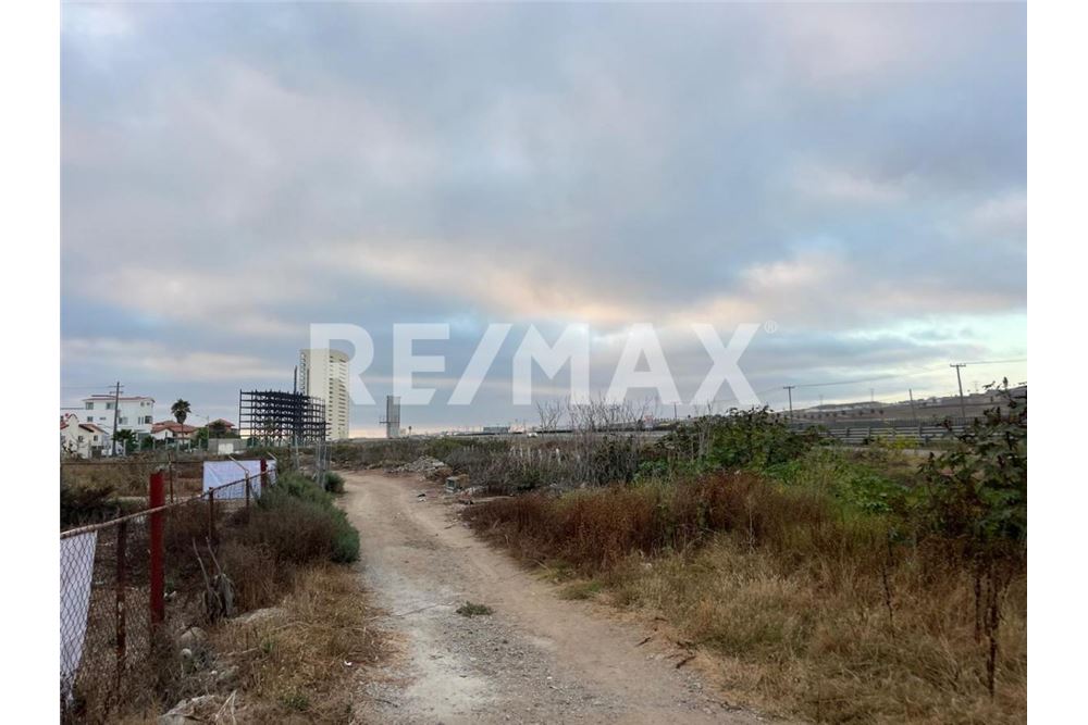 Residenziale - Parte di Terreno per Appezzamento - Playas De Rosarito, Messico - Mexico - 4 - 1001006176-108