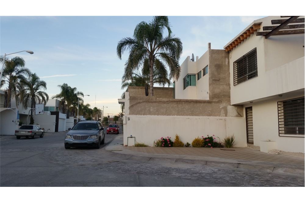 Houses For Sale In Durango Mexico Residential - House - Durango, Mexico - Mexico - 1001083008-31 , RE/MAX