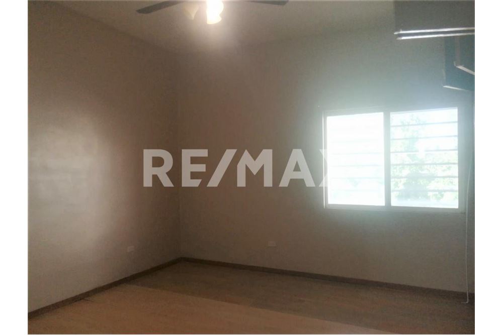 Residential House Juarez, Mexico Mexico 1001051001219 , RE/MAX