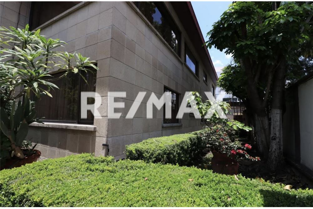 Residential - House - Ciudad de México, Mexico - Mexico - 2 - 1001028002-549