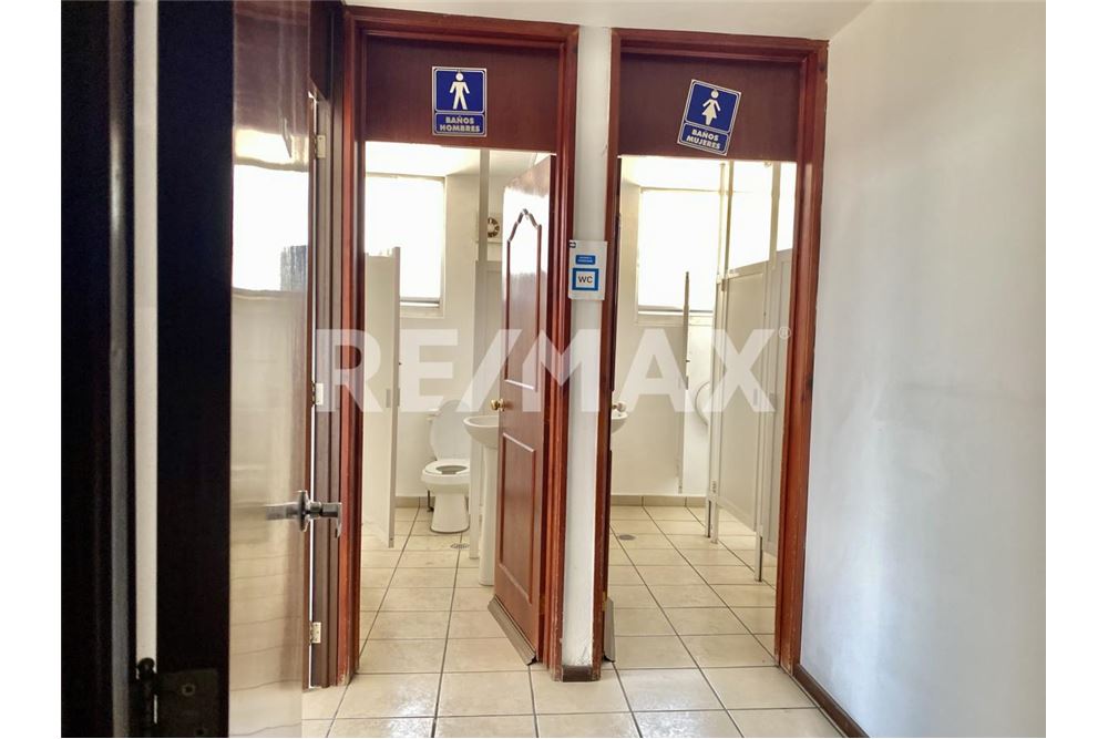 Commercial - Office Block - Toluca, Mexico - Mexico - 60 - 1001021005-19