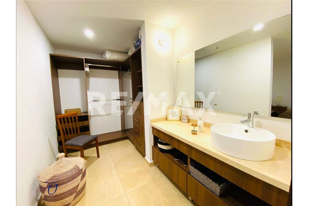 Prédio Habitacional - Casa - El Marques, México - Mexico - 11 - 1001065218-89