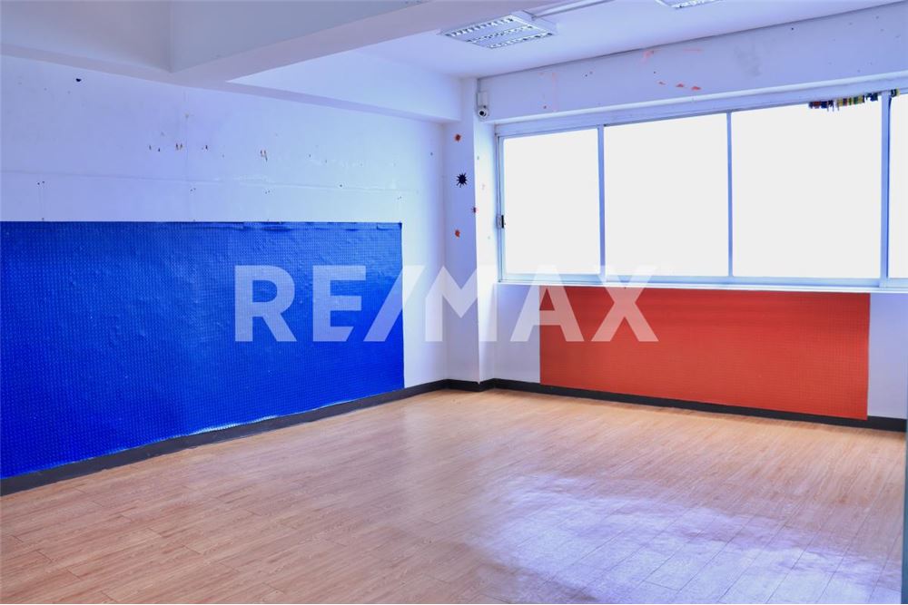 Commercial - Commercial/Retail - Huixquilucan, Mexico - Mexico - 14 - 1001028002-553