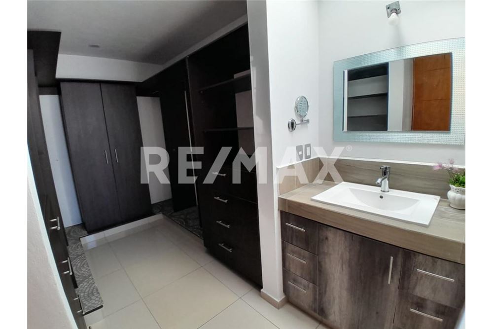 Prédio Habitacional - Casa - El Marques, México - Mexico - 28 - 1001065096-387