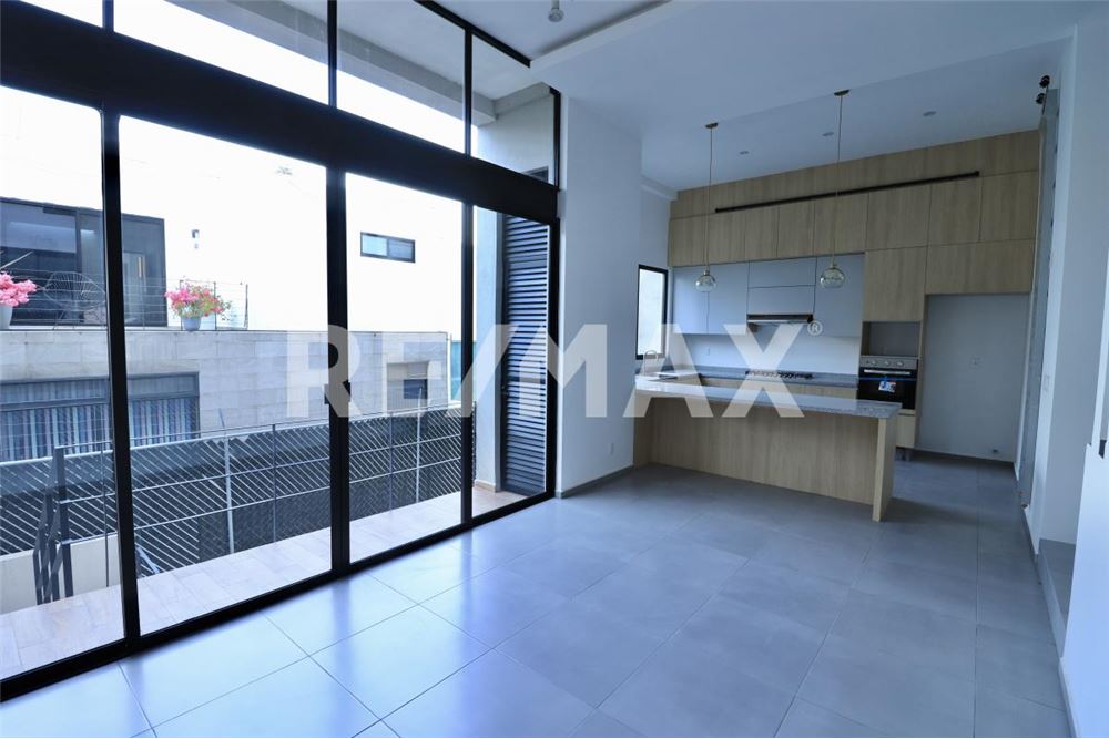 Residential - Condo/Apartment - Ciudad López Mateos, Mexico - Mexico - 5 - 1001028002-546