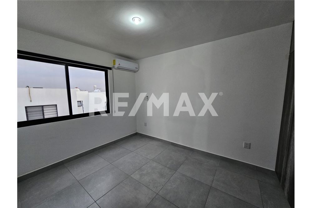 Residential - House - El Marques, Mexico - Mexico - 27 - 1001065017-86