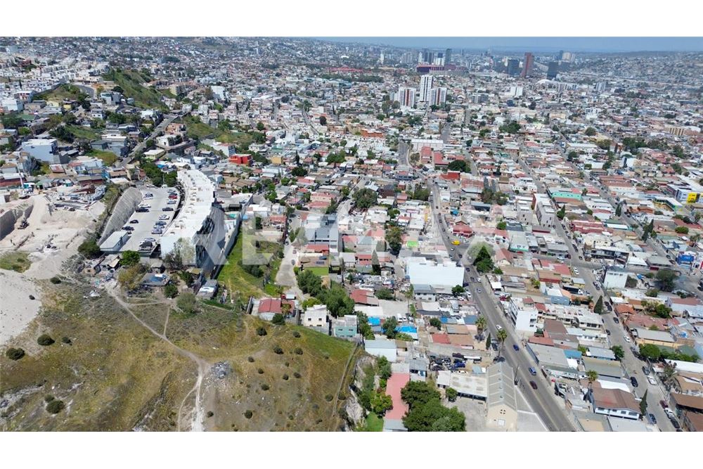 Residencial - Parcela de tierra para inversión - Tijuana, México - Mexico - 5 - 1001150100-30